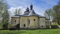 Kostel Krásná (1)-min